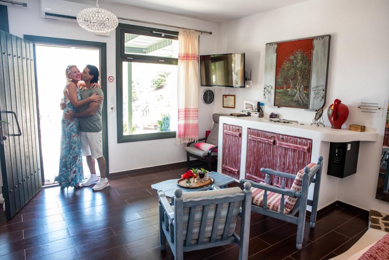 Khalkíon Elaiolithos - Luxury Villa Suites - Adults Only מראה חיצוני תמונה